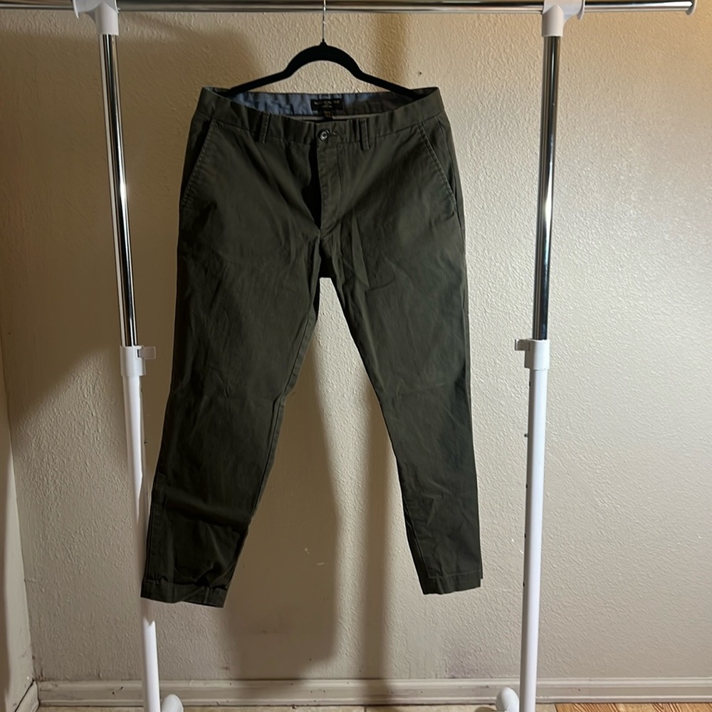 Banana Republic Mason Fit Chinos Size 33x30